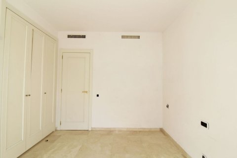 Apartamento de 3 dormitorios en venta en Sitges, Barcelona, Cataluña, Spain № 7103 - foto 16