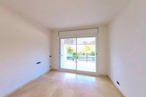 Apartamento de 3 dormitorios en venta en Sitges, Barcelona, Cataluña, Spain № 7103 - foto 6