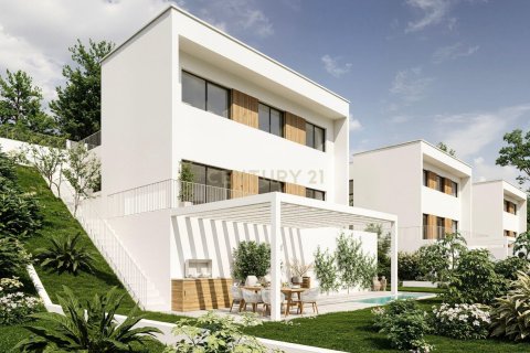 Сasa de 4 dormitorios en venta en Corbera de Llobregat, Barcelona, Cataluña, Spain № 7097 - foto 11