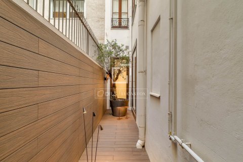 Купить квартиру в Барселона, Испания с 3 спальни, 194м², № 6535 - фото 28