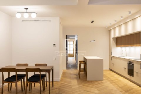 3 bedrooms apartment for sale in Barcelona, Catalonia, Spain № 6537 - photo 26