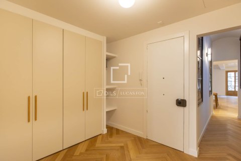 3 bedrooms apartment for sale in Barcelona, Catalonia, Spain № 6537 - photo 27