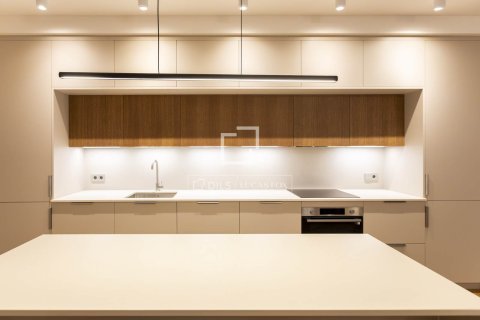 3 bedrooms apartment for sale in Barcelona, Catalonia, Spain № 6537 - photo 9