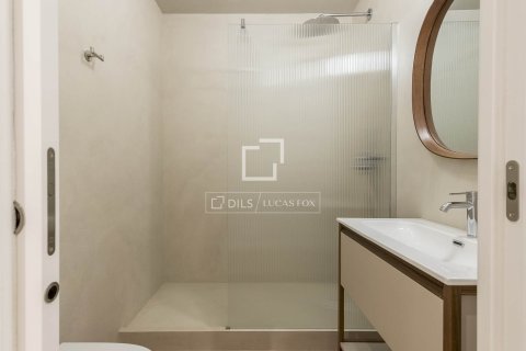 3 bedrooms apartment for sale in Barcelona, Catalonia, Spain № 6537 - photo 14