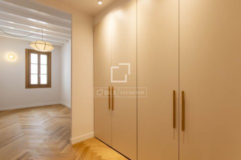 3 bedrooms apartment for sale in Barcelona, Catalonia, Spain № 6537 - photo 22