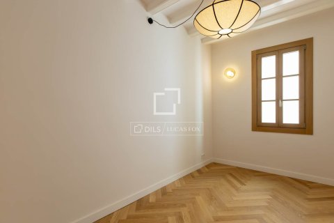 3 bedrooms apartment for sale in Barcelona, Catalonia, Spain № 6537 - photo 23