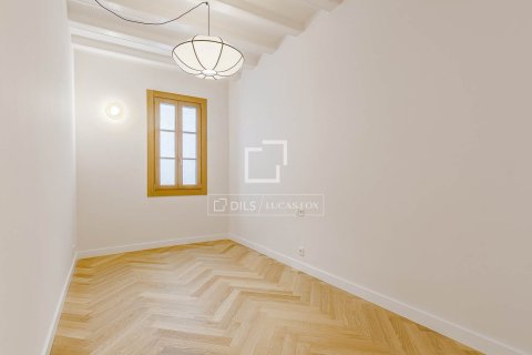 3 bedrooms apartment for sale in Barcelona, Catalonia, Spain № 6537 - photo 19