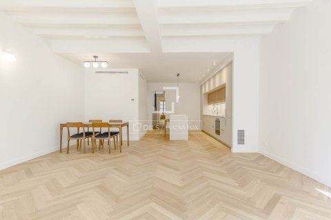 3 bedrooms apartment for sale in Barcelona, Catalonia, Spain № 6537 - photo 7