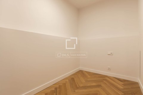 3 bedrooms apartment for sale in Barcelona, Catalonia, Spain № 6537 - photo 29