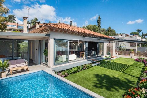14 bedrooms villa for sale in Bellaterra, Barcelona, Catalonia, Spain № 6538