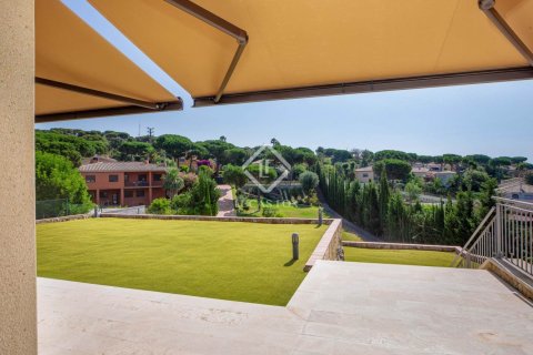 Купить виллу в Калонже, Испания с 4 спальни, 320м², № 2733 - фото 5