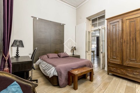 Купить квартиру в Старый город, Барселона, Испания с 2 спальни, 85м², № 2734 - фото 16