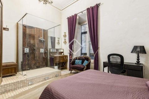 2 chambres apartment à vendre à Barcelona, Catalonia, Spain № 2735 - photo 15