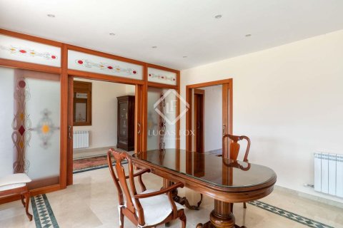 Купить виллу в Калонже, Испания с 4 спальни, 320м², № 2736 - фото 15