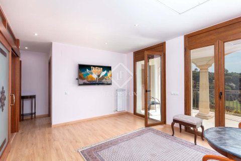 Купить виллу в Калонже, Испания с 4 спальни, 320м², № 2736 - фото 24