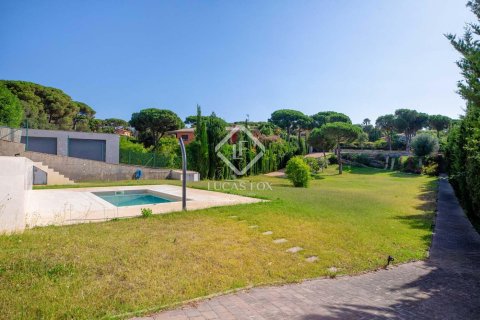 Купить виллу в Калонже, Испания с 4 спальни, 320м², № 2736 - фото 4