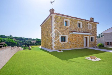 Купить виллу в Калонже, Испания с 4 спальни, 320м², № 2736 - фото 5