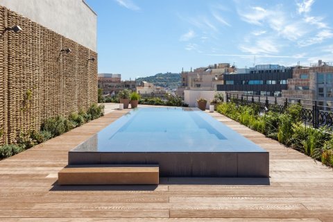 Apartamento de 4 dormitorios en venta en Barcelona, Cataluña, Spain № 1705 - foto 13