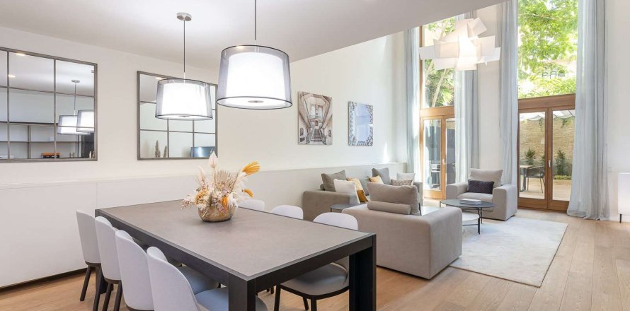 3 chambres apartment à vendre à Barcelona, Catalonia, Spain № 1707