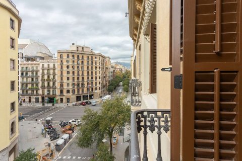 3 chambres apartment à vendre à Barcelona, Catalonia, Spain № 1707 - photo 11