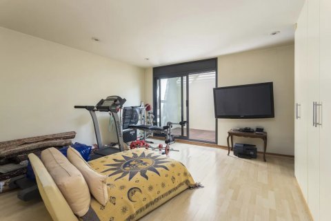 Купить дом в Барселона, Испания с 6 комнат, № 1709 - фото 24