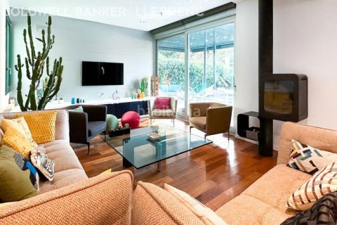 Купить дом в Вальвидрера, Барселона, Испания с 6 спален, 490м², № 2492 - фото 7