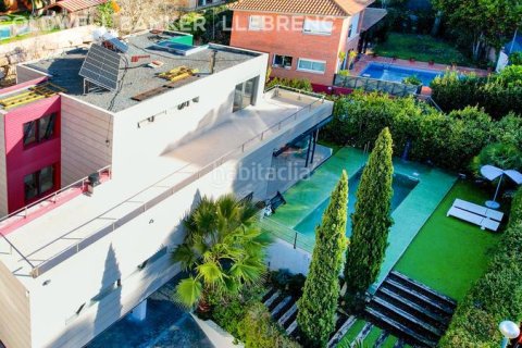 Купить дом в Вальвидрера, Барселона, Испания с 6 спален, 490м², № 2492 - фото 2