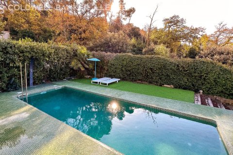 Купить дом в Вальвидрера, Барселона, Испания с 6 спален, 490м², № 2491 - фото 3