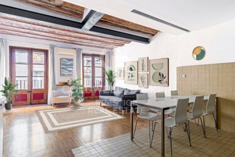 Квартира с 2 спальнями в Старый городе, Барселона, Каталония, Испания № 2490