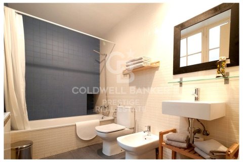 Купить квартиру в Старый город, Барселона, Испания с 2 спальни, 127м², № 2490 - фото 16