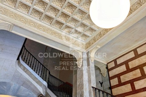 Купить квартиру в Старый город, Барселона, Испания с 2 спальни, 127м², № 2490 - фото 29