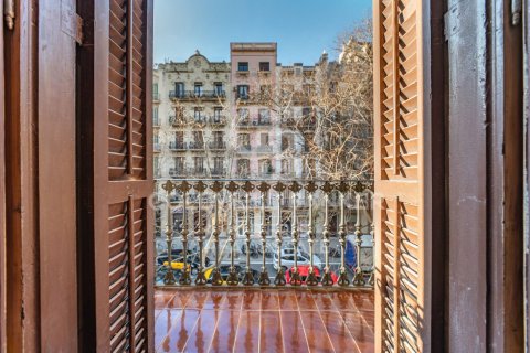 2 bedrooms apartment for sale in Barcelona, Catalonia, Spain № 5308 - photo 5