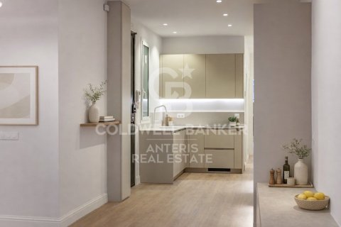 2 bedrooms apartment for sale in Barcelona, Catalonia, Spain № 5308 - photo 14