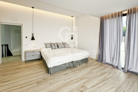 8 bedrooms house for sale in Sant Andreu de Llavaneres, Barcelona, Catalonia, Spain № 5311 - photo 16