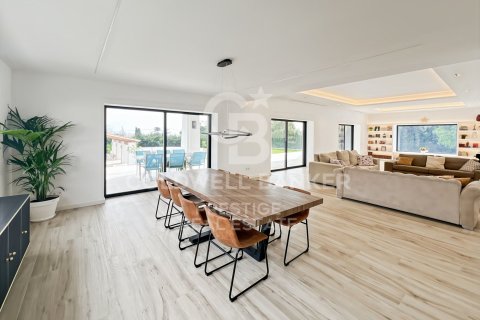 8 bedrooms house for sale in Sant Andreu de Llavaneres, Barcelona, Catalonia, Spain № 5311 - photo 27