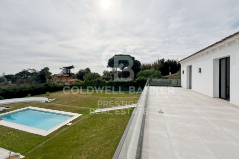 8 bedrooms house for sale in Sant Andreu de Llavaneres, Barcelona, Catalonia, Spain № 5311 - photo 24