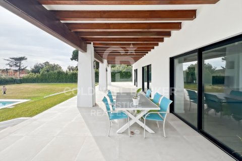 8 bedrooms house for sale in Sant Andreu de Llavaneres, Barcelona, Catalonia, Spain № 5311 - photo 4