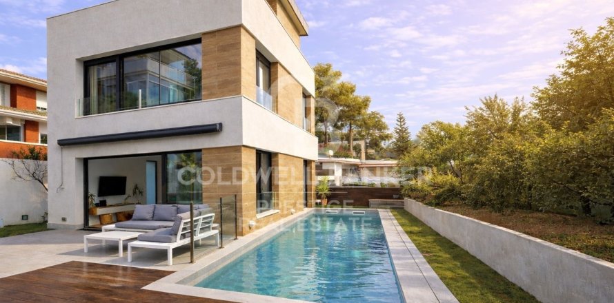 5 bedrooms house for sale in Castelldefels, Barcelona, Catalonia, Spain № 5310