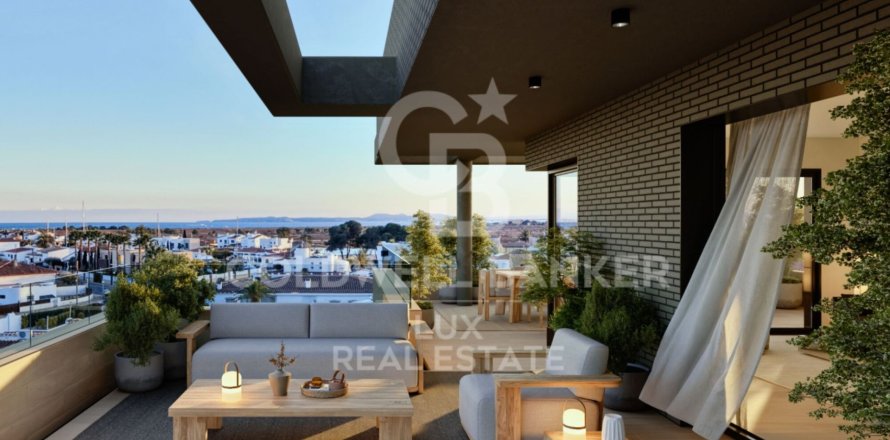 3 bedrooms penthouse for sale in Roses, Girona, Catalonia, Spain № 5314