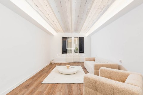2 bedrooms apartment for sale in Barcelona, Catalonia, Spain № 6451