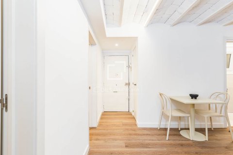 2 bedrooms apartment for sale in Barcelona, Catalonia, Spain № 6451 - photo 8
