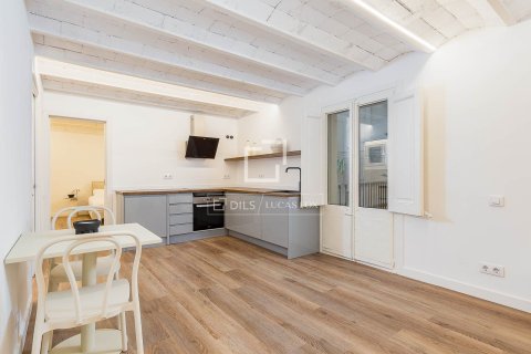 2 bedrooms apartment for sale in Barcelona, Catalonia, Spain № 6451 - photo 12