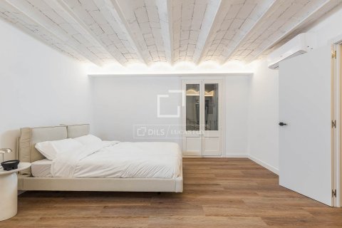 2 bedrooms apartment for sale in Barcelona, Catalonia, Spain № 6451 - photo 15