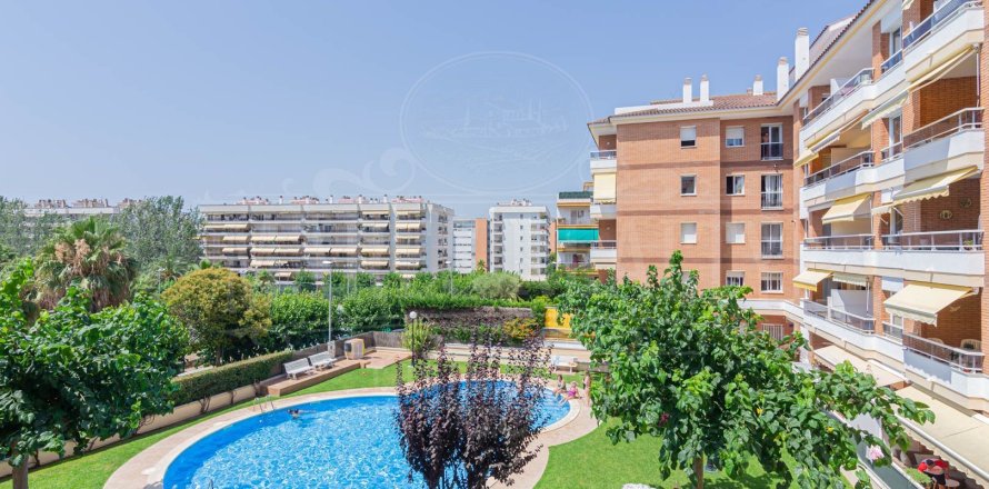 Квартира с 3 спальнями в Льорет-де-Мар, Герона, Каталония, Испания № 3087