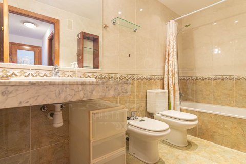 Купить квартиру в Льорет-де-Мар, Испания с 3 спальни, 97м², № 3087 - фото 17