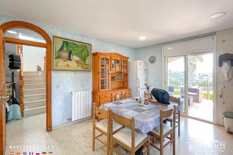 Купить виллу в Маканет де Ла Сельва, Испания с 6 спален, 346м², № 3088 - фото 11