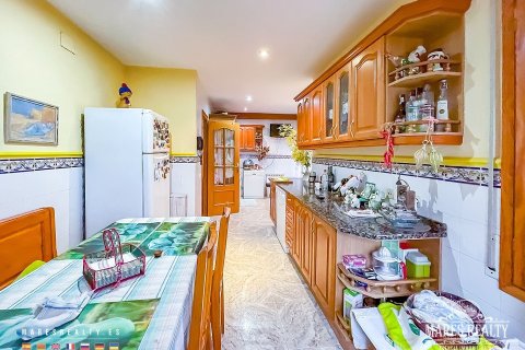 Купить виллу в Досриус, Испания с 4 спальни, 240м², № 3085 - фото 10