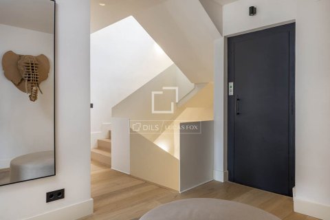 5 chambres villa à vendre à Barcelona, Catalonia, Spain № 3778 - photo 28