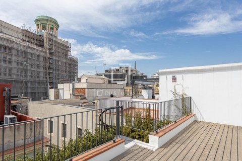 2 chambres penthouse à vendre à Barcelona, Catalonia, Spain № 3780 - photo 25