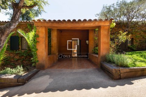 5 chambres villa à vendre à Sant Andreu de Llavaneres, Barcelona, Catalonia, Spain № 3776 - photo 4